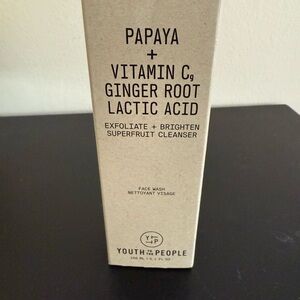 Superfruit Cleanser - Cream